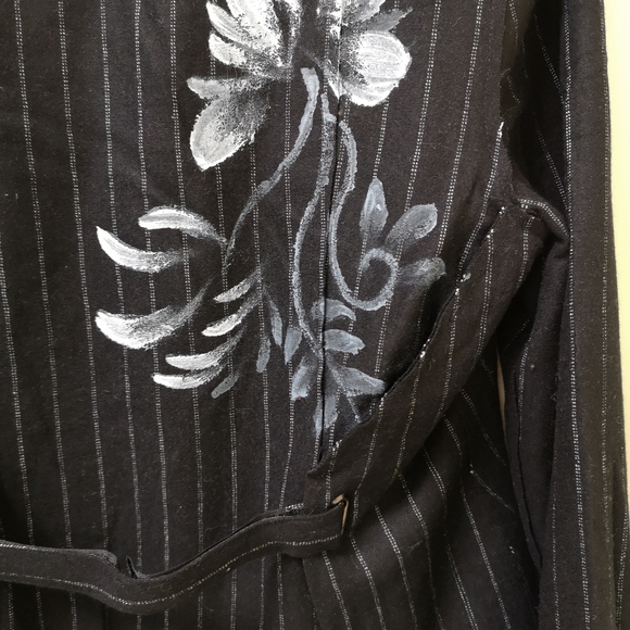 Blazer - Picture 3 of 8